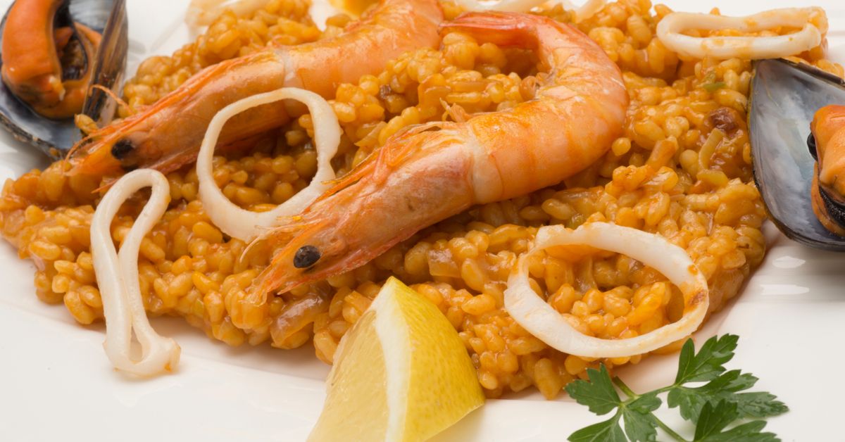 paella de marisco española