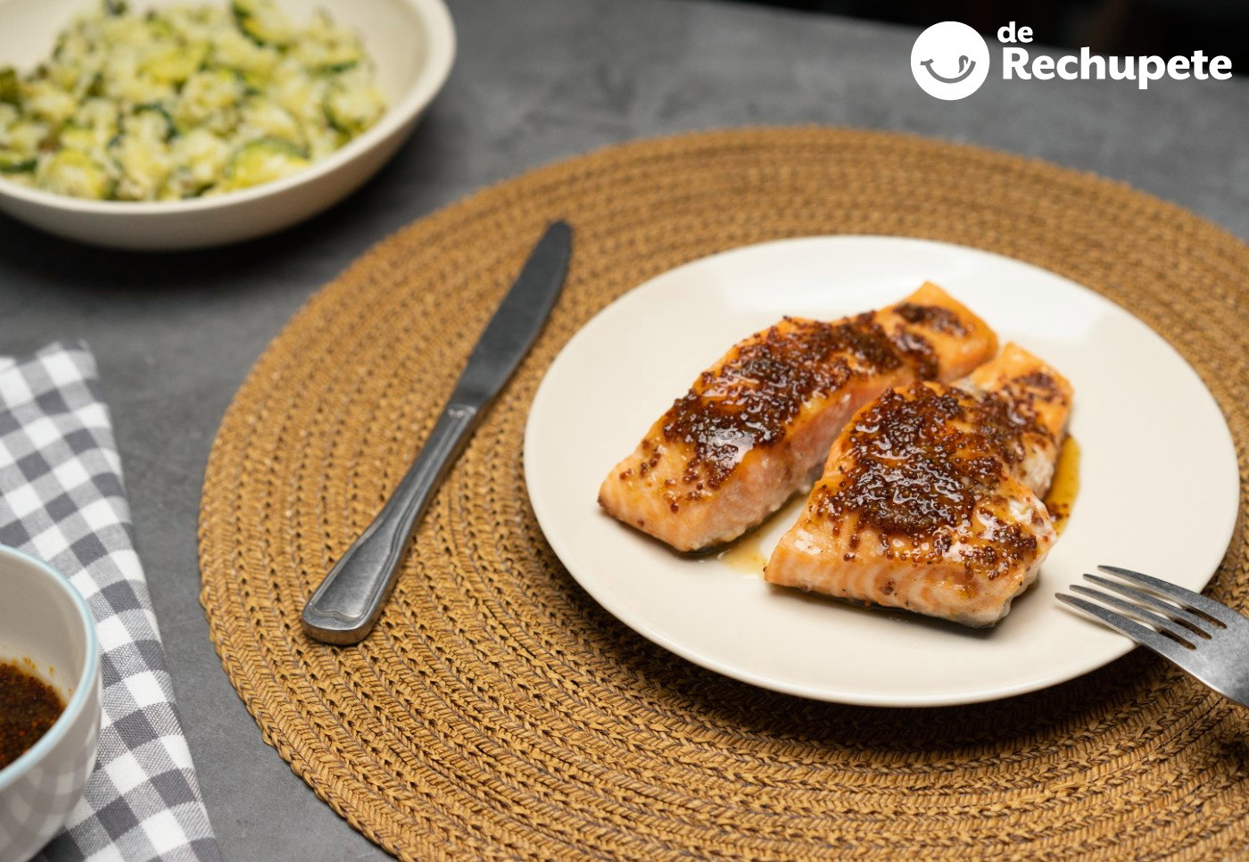 salmón al horno con espárragos