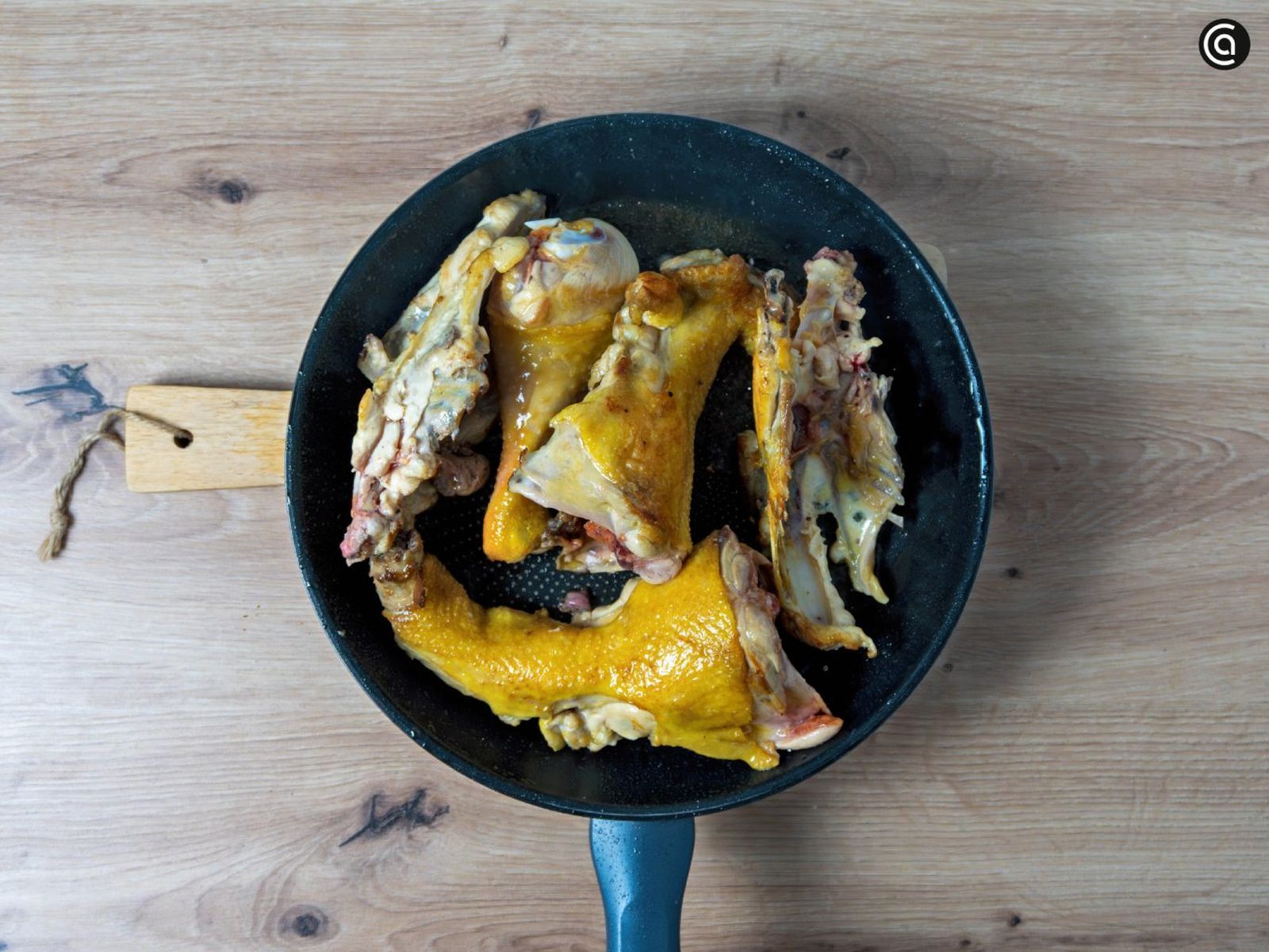 Paso 2 de la receta Caldo de Pollo con Verduras Casero