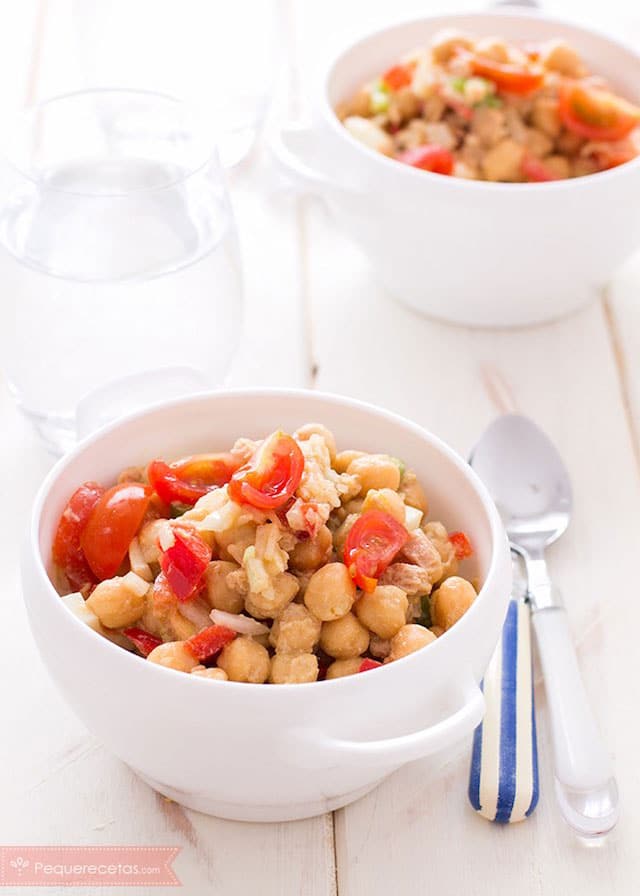 Paso 4 de la receta Ensalada de garbanzos al horno fácil