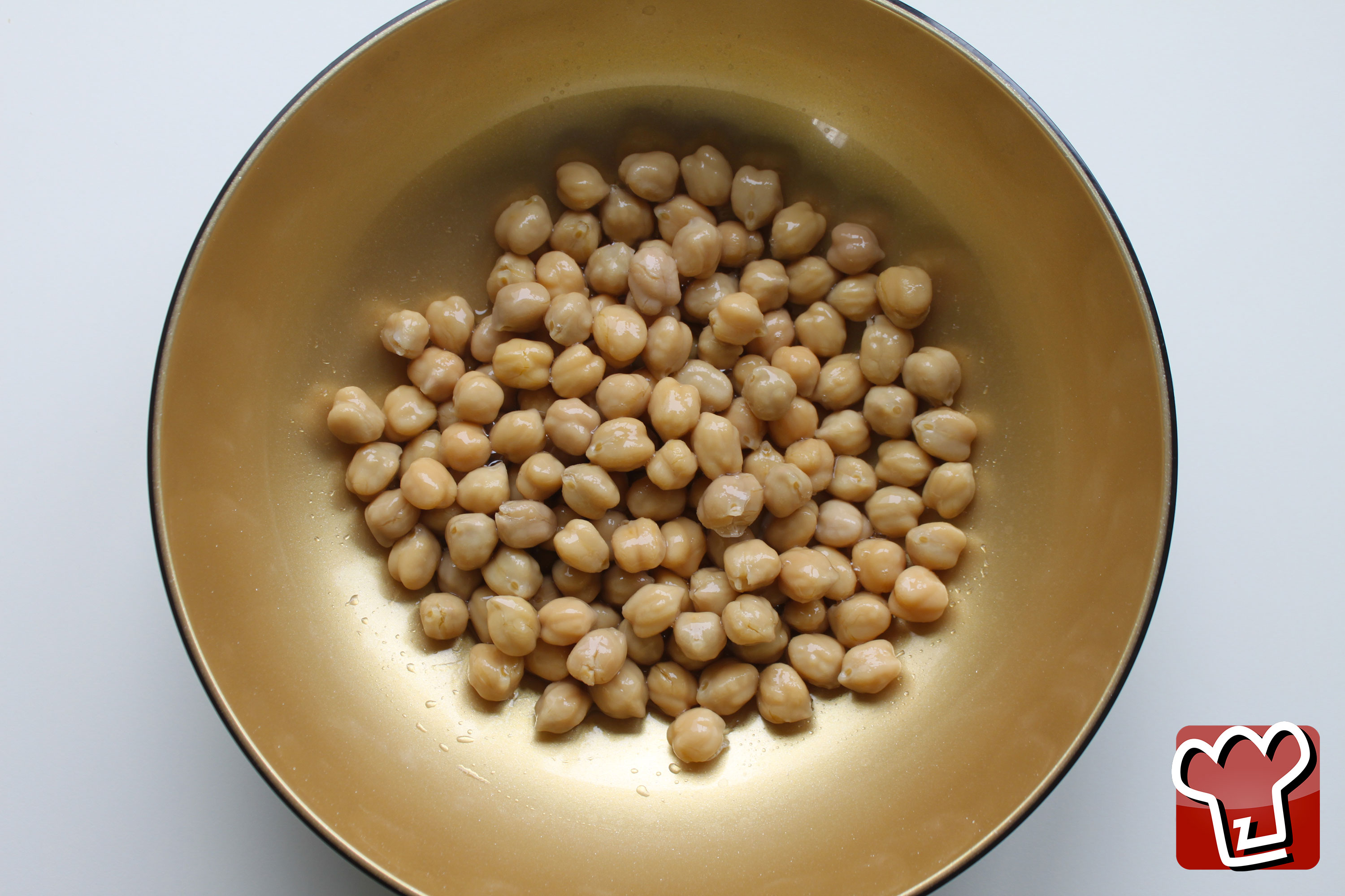 Paso 2 de la receta Ensalada de garbanzos con patatas y romero